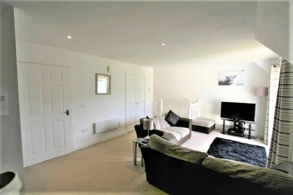 Beautiful Loch Side With Panoramic Views Apartamento